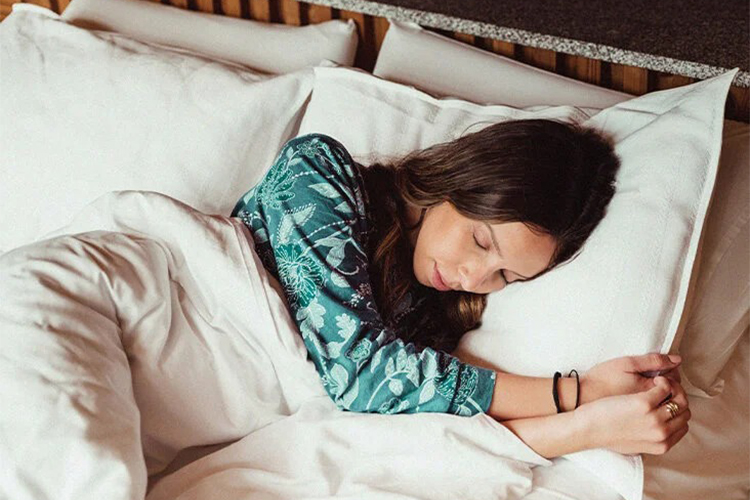FITNESS TIPS TO HELP YOU SLEEP BETTER AT NIGHT